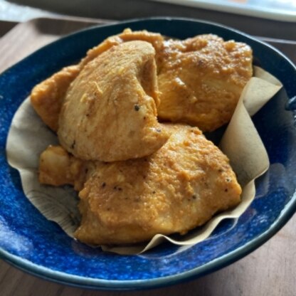 むね肉を使いました！にんにくとしょうがが良いですね！お弁当に入れました。
味もしっかりしていて美味しかったです！